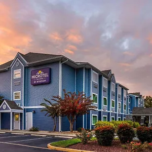 Microtel And - Motel